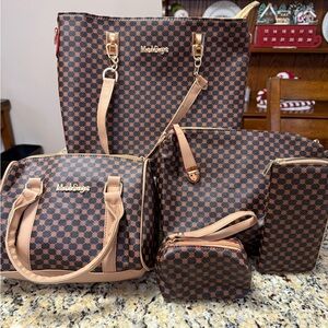 Me & Ge 6 piece, Brown Checkered Tote Bag Set